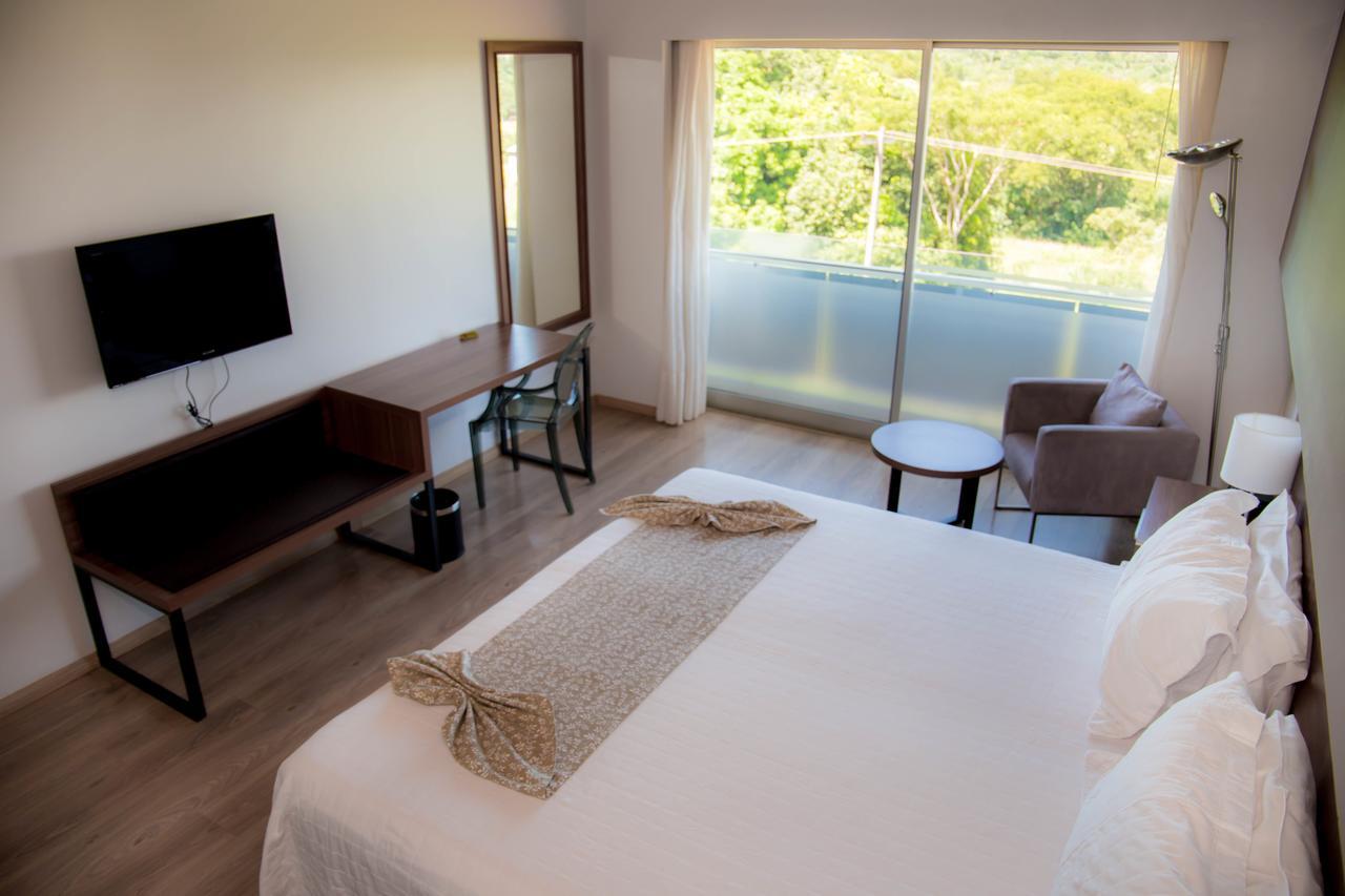 7 Saltos Resort Salto del Guaira Ngoại thất bức ảnh